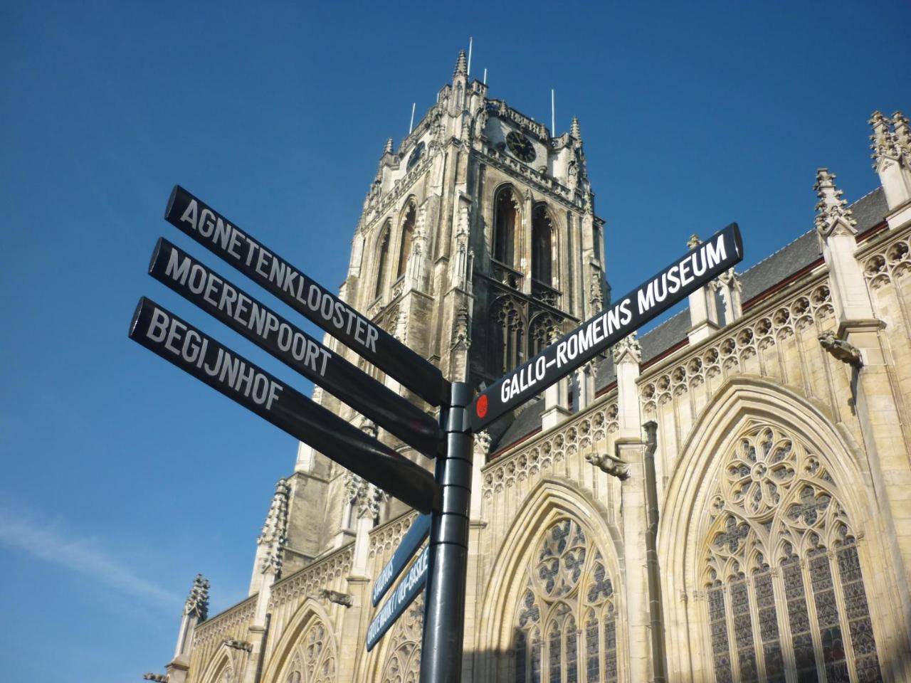 Eburon Hotel Tongeren Esterno foto